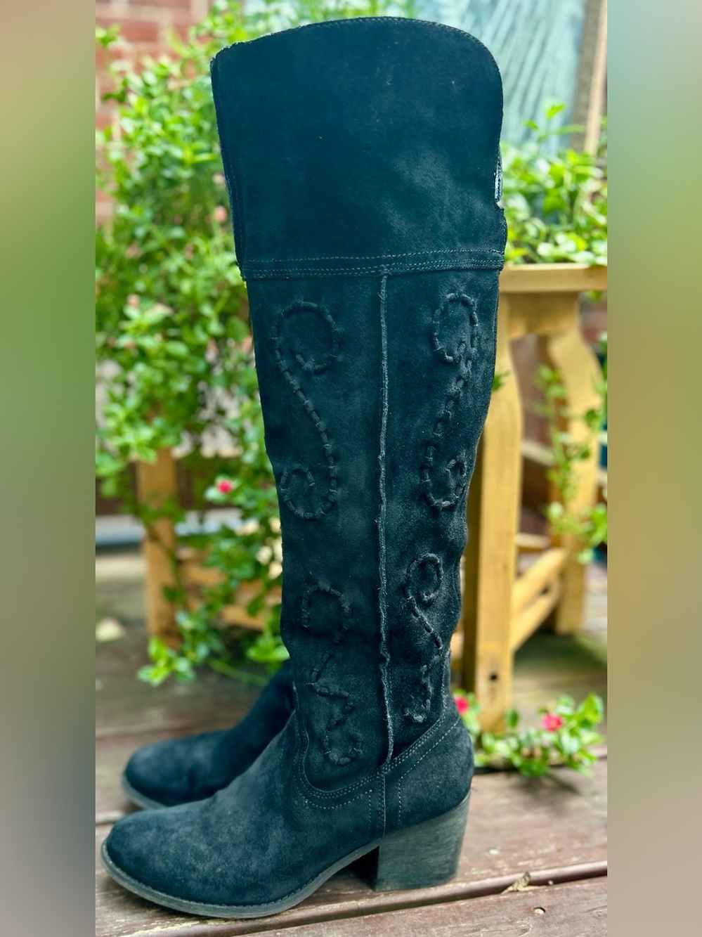 Carlos by Carlos Santana Noble Suede Boot